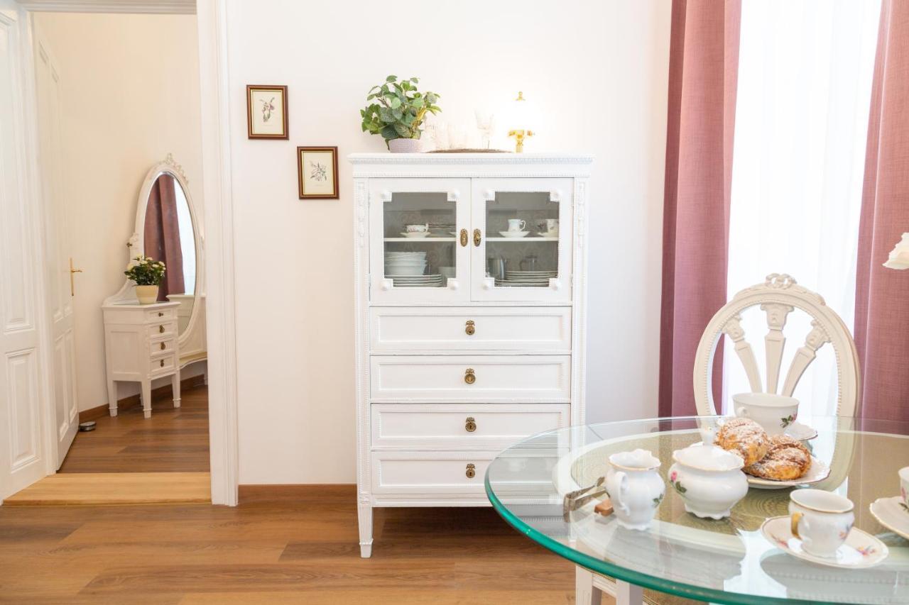 Heritage Boutique Apartments บาดอิสชิล ภายนอก รูปภาพ